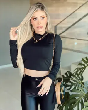 cropped preto manga longa