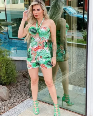 Macaquinho Curto Estampado macaquinho curto estampado