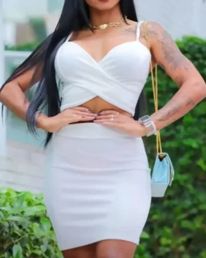 conjunto saia e cropped branco