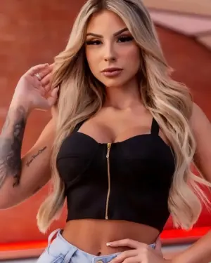 cropped com ziper na frente​